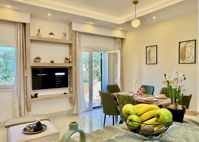 Sunray With Private Pool By Dadovillas Villa