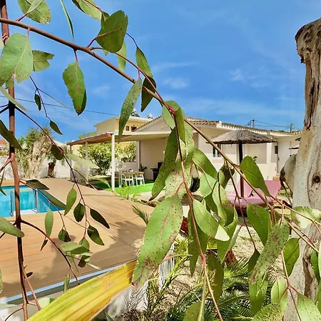 Sunray With Private Pool By Dadovillas וילה